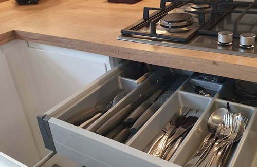 Bromley Common and Keston Apartment | Sapphire Apartment 3Bed 2Bath Bromley common