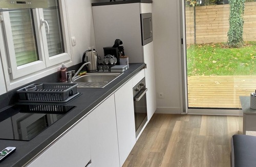 Marquise House | Sapphire bungalow.