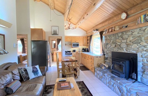 Darby Cabin | Sapphire Cabin at Rye Creek Lodge