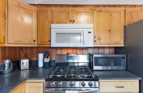 Grantsdale Cabin | Sapphire Ridge Cabin