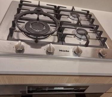 Macquarie Park Apartment | Sapphire Royale Suite in Macquarie Park