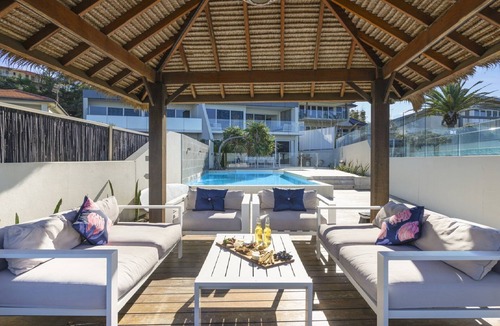 Sapphire Beach House | Sapphire Sands Beach House, Absolute Beachfront, P
