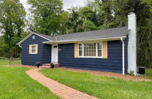 Winston - Salem House | Sapphire Shire