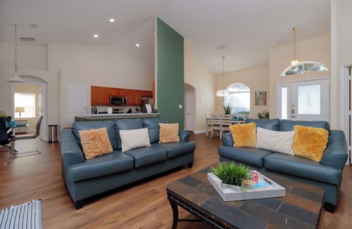 Orange Tree House | Sapphire Sky Villa 4 Bedrooms