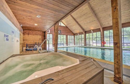 Sapphire Apartment | Sapphire Valley Condo with Pool and Lake Beach Access!