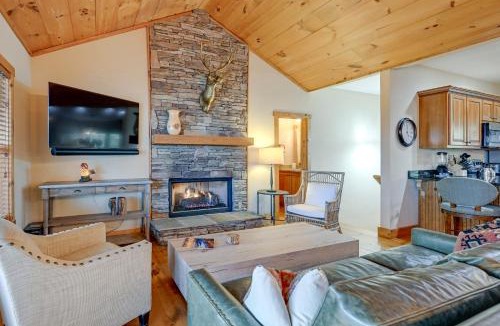 Deer Run House | Sapphire Valley Resort Cabin w/Fireplaces + Grill