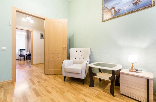Ligovka Yamskaya Apartment | Sapsan 1 min walking Free parking