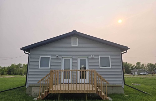 Fairford Reserve Cottage | Sarah Cottage - 226 Cottage Road, Steeprock , Manitoba