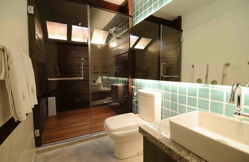 Kampung Kuchai Hotel | Sarang Paloh Heritage Stay & Event Hall