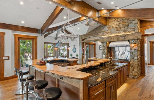 Whitney Beach House | Sarasota Bay Luxury Retreat | Sleeps 19 w/Pool, Spa & Waterfront Views