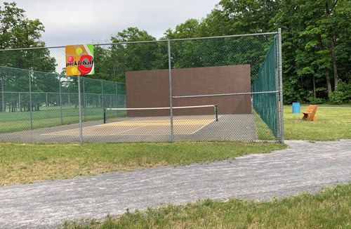 Geyser Crest House | Saratoga adjacent, pool & games