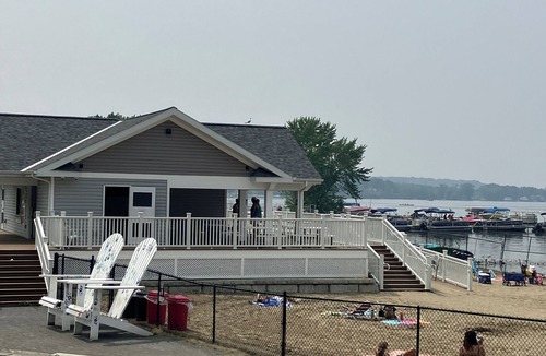 Malta House | Saratoga Cottage lake view