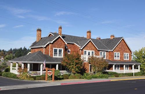 Langley Hotel | Saratoga Inn