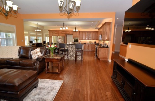 Saratoga Springs House | Saratoga Mansion🏠Heated Pool🏊HotTub🛁Firepit🔥By Track🏇Town🌇SPAC🎶 Golf⛳️ Lake🏖️Beach