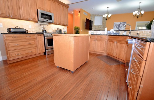 Saratoga Springs House | Saratoga Mansion🏠Heated Pool🏊HotTub🛁Firepit🔥By Track🏇Town🌇SPAC🎶 Golf⛳️ Lake🏖️Beach