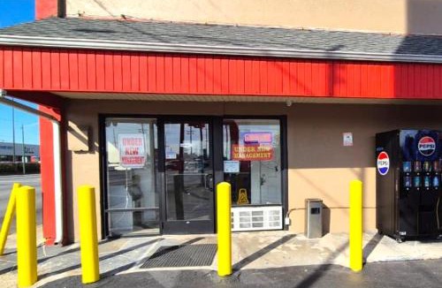 Ashburn Hotel | Saratoga Motel By Capital O Near Midway Airport Chicago IL