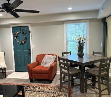 Charlotte Apartment | Sardis Forest Gem, 2BR, Fast WiFi, Free Parking