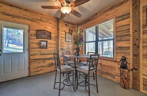 Clayton House | 'Sardis Serenity' 1 BR Clayton Cabin w/Lake View