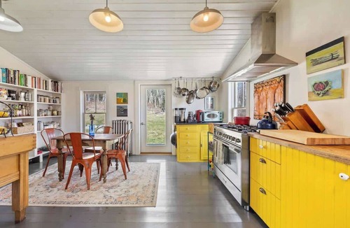 Sargentville House | Sargent House Summary