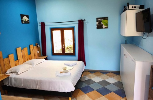 Vitrac Apartment | Sarlat double room