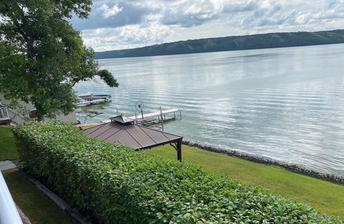 Fort Qu'Appelle Cottage | Saskatchewan Cottage/Lake Get-away!