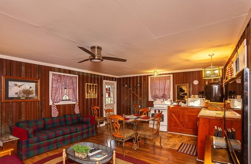 Benton Cabin | Sasquatch Cabin