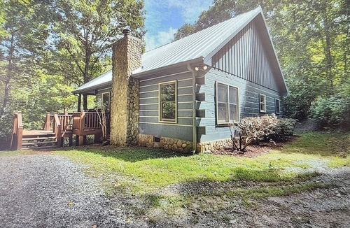 Epworth Cabin | Sasquatch River Retreat