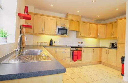 Colchester House | Satrview Apartment 101