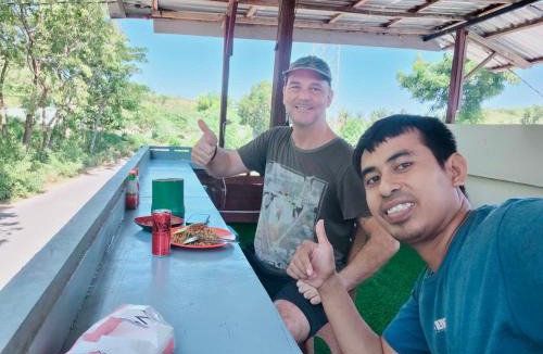 Jerowaru House | Satu Hati Homestay