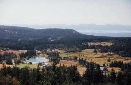 Friday Harbor Bed & Breakfast | Saturn's Return