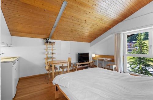 Anzere Apartment | Saturne 603 sur la place du Village a Anzere