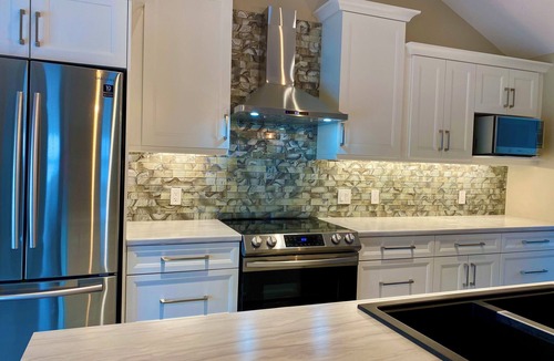 South Bruce Peninsula Cottage | Sauble Shores Waterfront Hideaway
