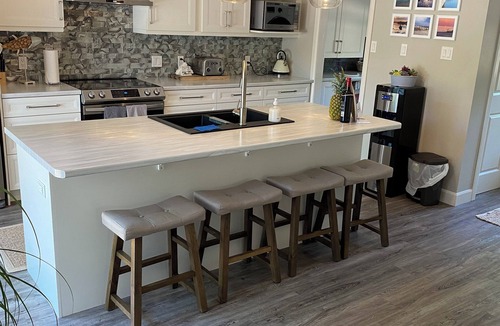South Bruce Peninsula Cottage | Sauble Shores Waterfront Hideaway