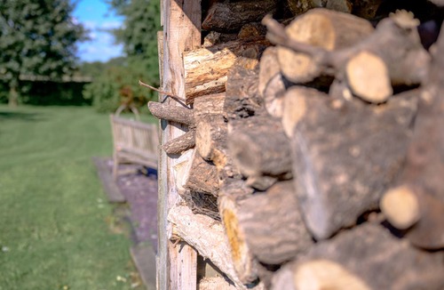 Chorlton-by-Backford Cottage | Saughall Mill Farm Cottage