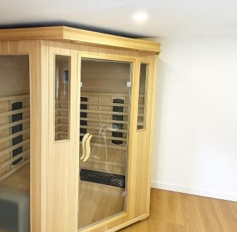 Le Portel Apartment | Sauna commun et Chambre privée à 50 m de la plage- Parking privé, salle de bain et cuisine commune