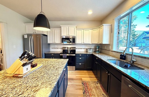 Rockaway Beach House | Sauna, hot tub, cold plunge, steps to beach, dog friendly, fire pit!