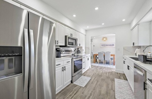 Jupiter House | Sauna Hottub Putting Green 7 Mins to Beach