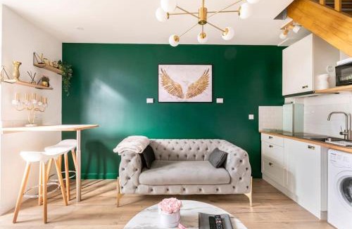 Quartier Grieu-Vallon Suisse-Saint-Hilaire Apartment | Sauna, jacuzzi, terrasse et parking