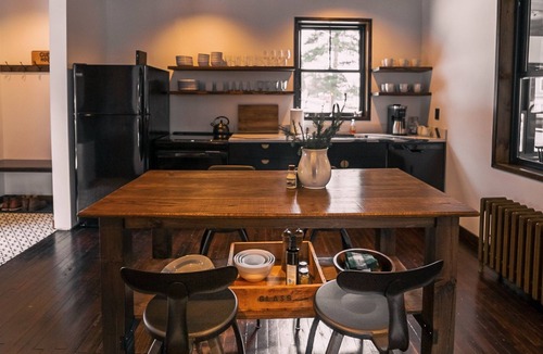 Speculator House | Sauna, Walk to Village, Hiking & Private Chef Available