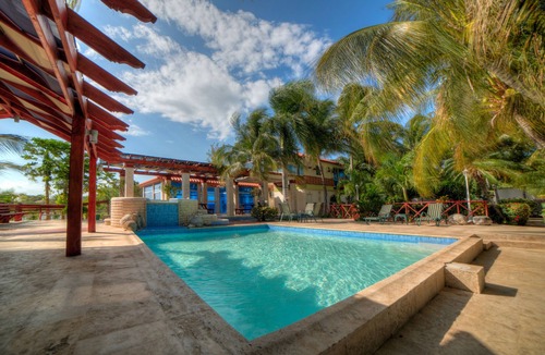 Las Salinas Villa | Sava Salinas