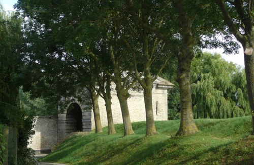 Bergues Apartment | Savane B&B