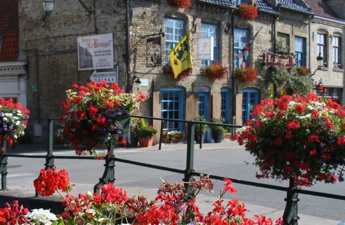 Bergues Apartment | Savane B&B