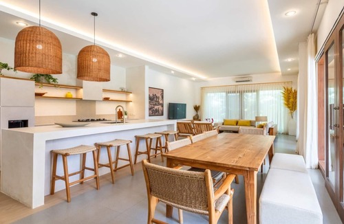 Sanur Villa | Savanna – 3BR Modern, Spacious Two-Story Pool Villa