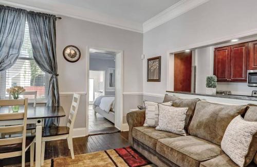 Beach Institute Apartment | Savannah Historic Center Condo 2bd15bth