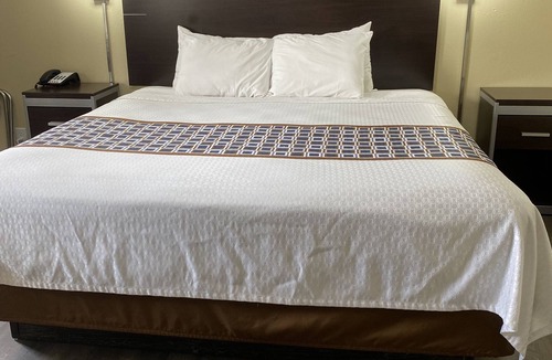 Savannah Hotel | Savannah Motel