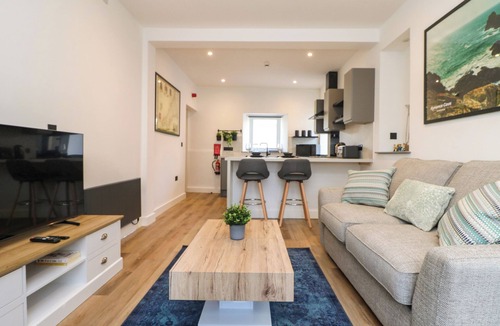 Mullion Cottage | Savoy Bay