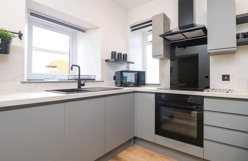 Mullion Cottage | Savoy Bay