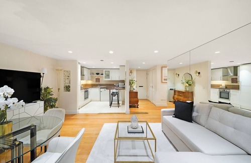 Kensington Apartment | Savoy Court