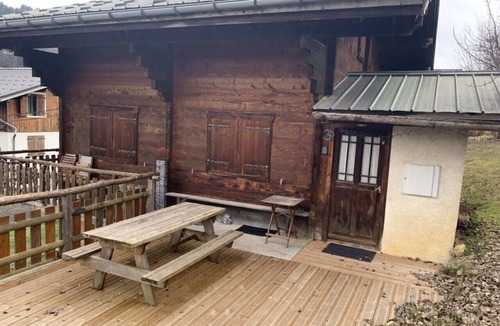 Flumet Ski Chalet | Savoyard nest with Mont Blanc view