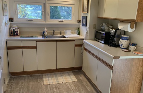 Old Saybrook Center Cottage | Saybrook Point Cottage - Charming and Private